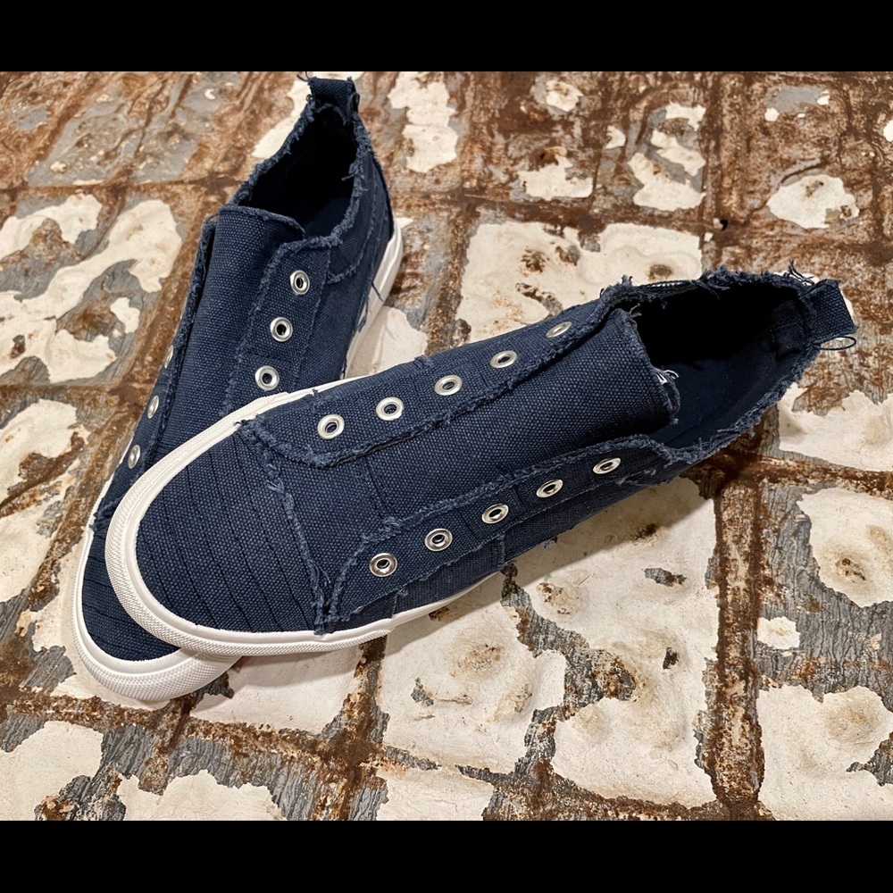 Corkys Babalu Navy Slip-on
